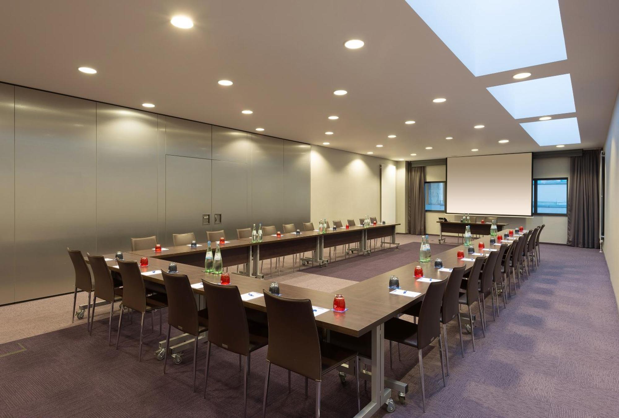 Innside By Melia Mitte 4*
